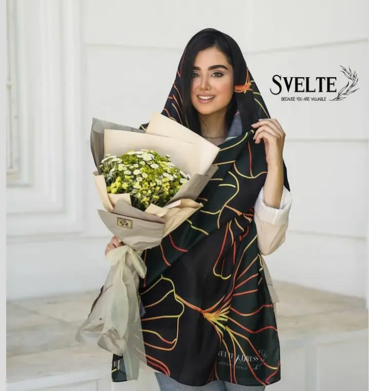 Shawl model (40)
