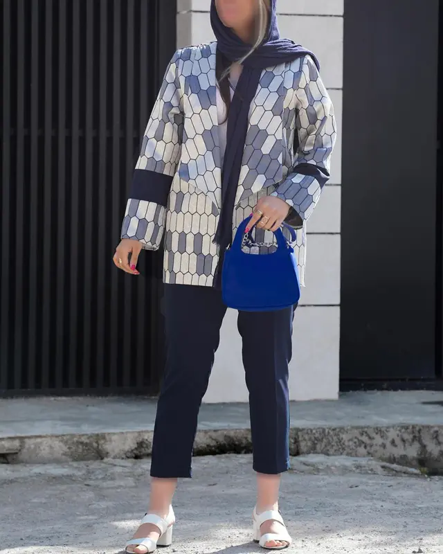 Katie coat model (44)