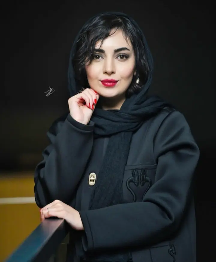 Mahshid Javadi (7)