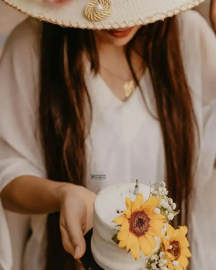 ژست عکس تولد بدون چهره (5)