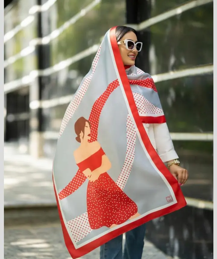 Shawl model (17)