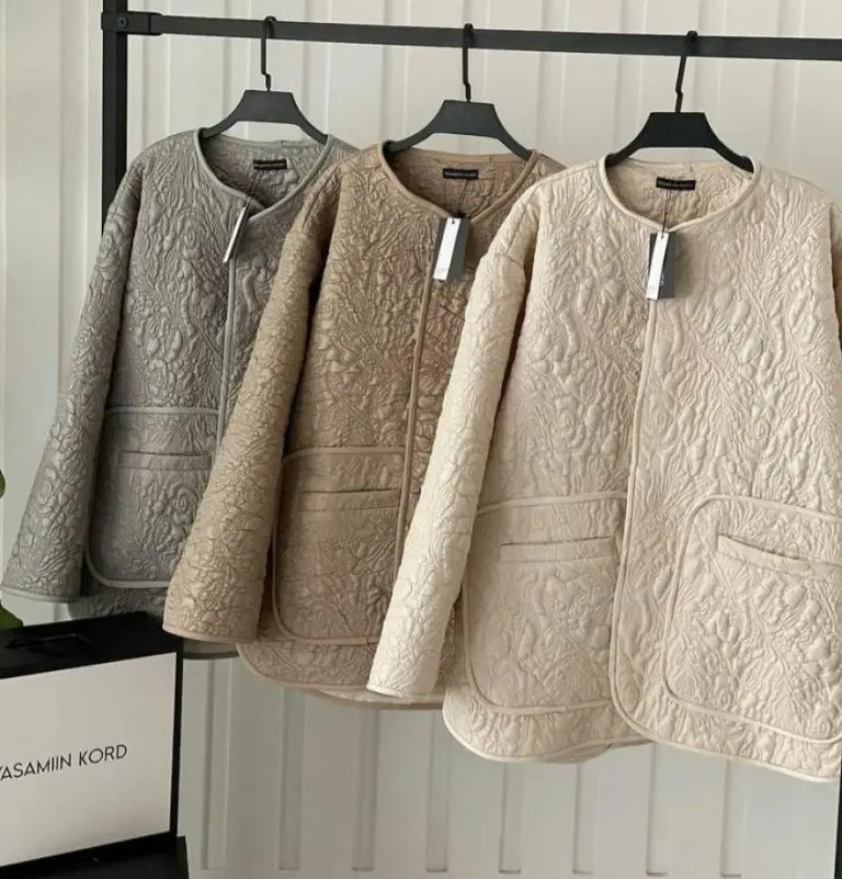 Katie coat model (17)