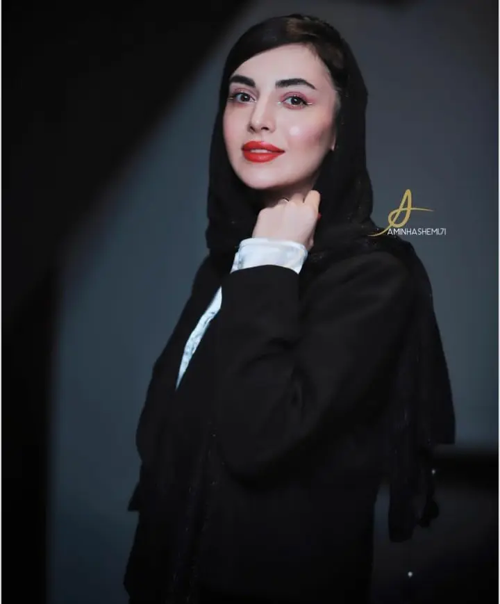 Mahshid Javadi (4)