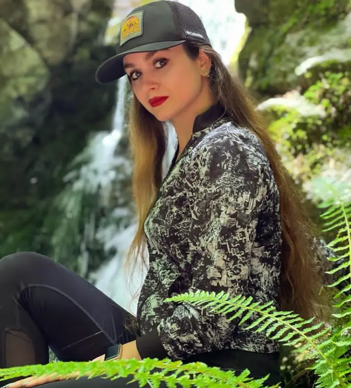Sara Tavakli (8)