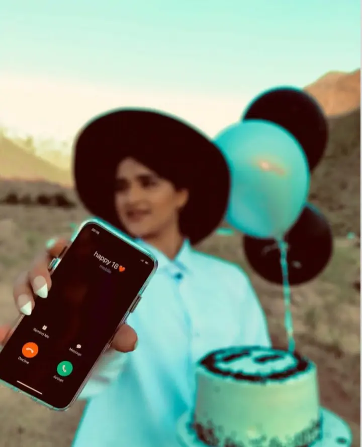 ژست عکس تولد دخترانه (21)