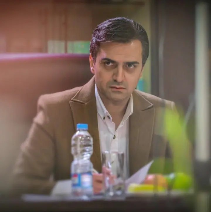Alireza Ara (11)