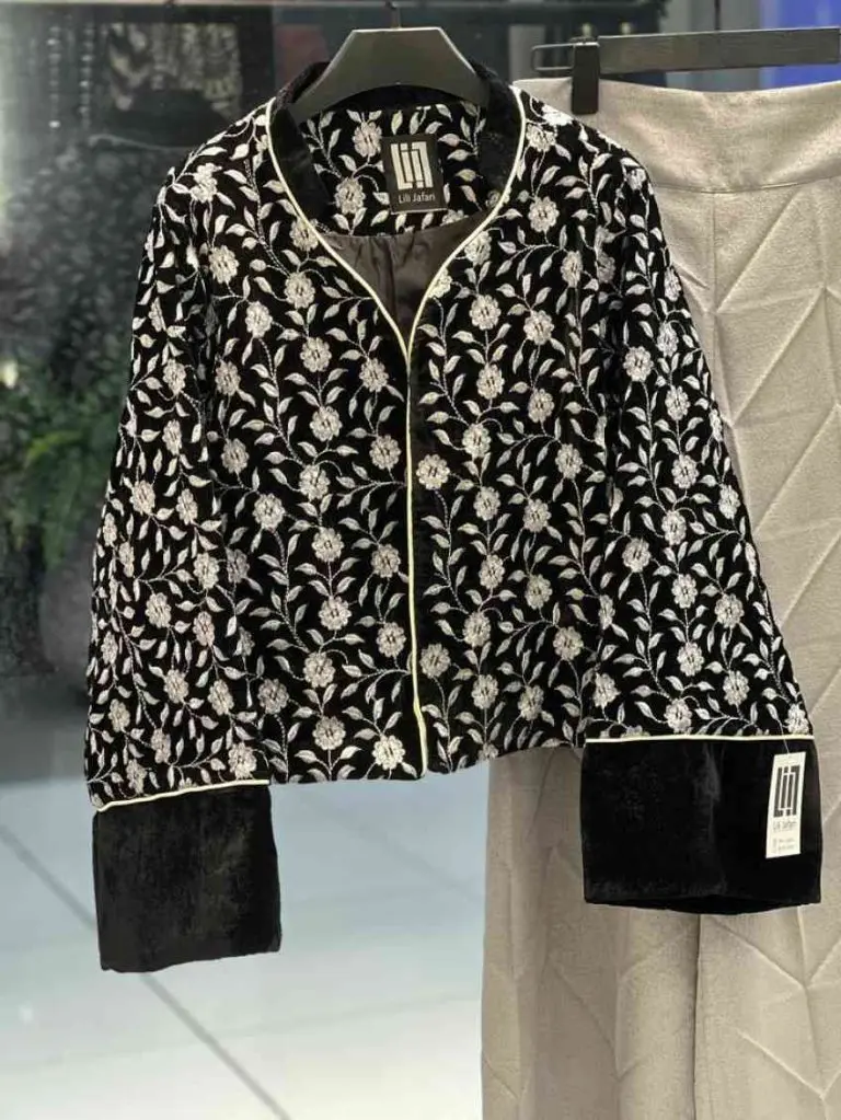 Katie coat model (9)