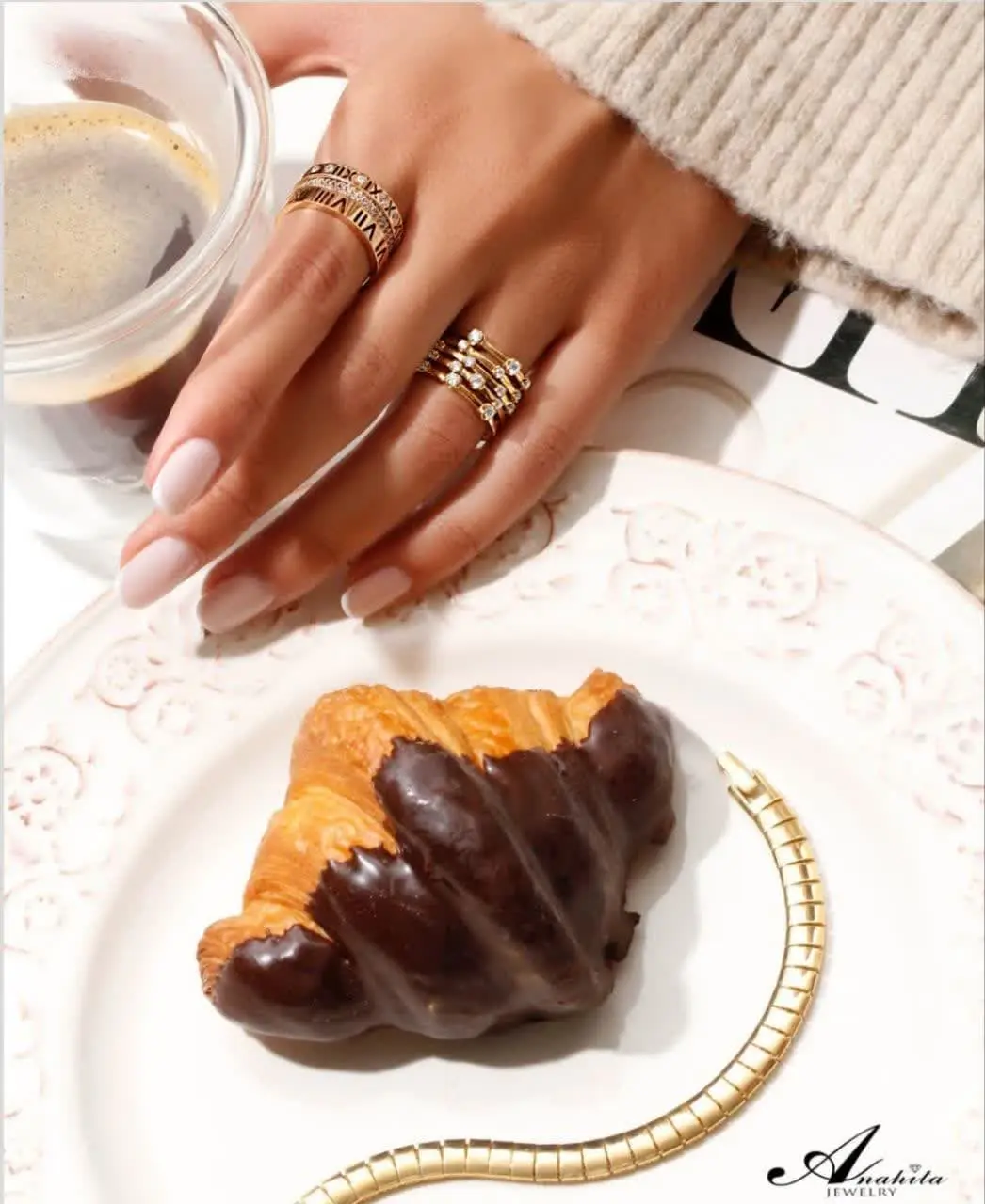 Gold ring model (27)