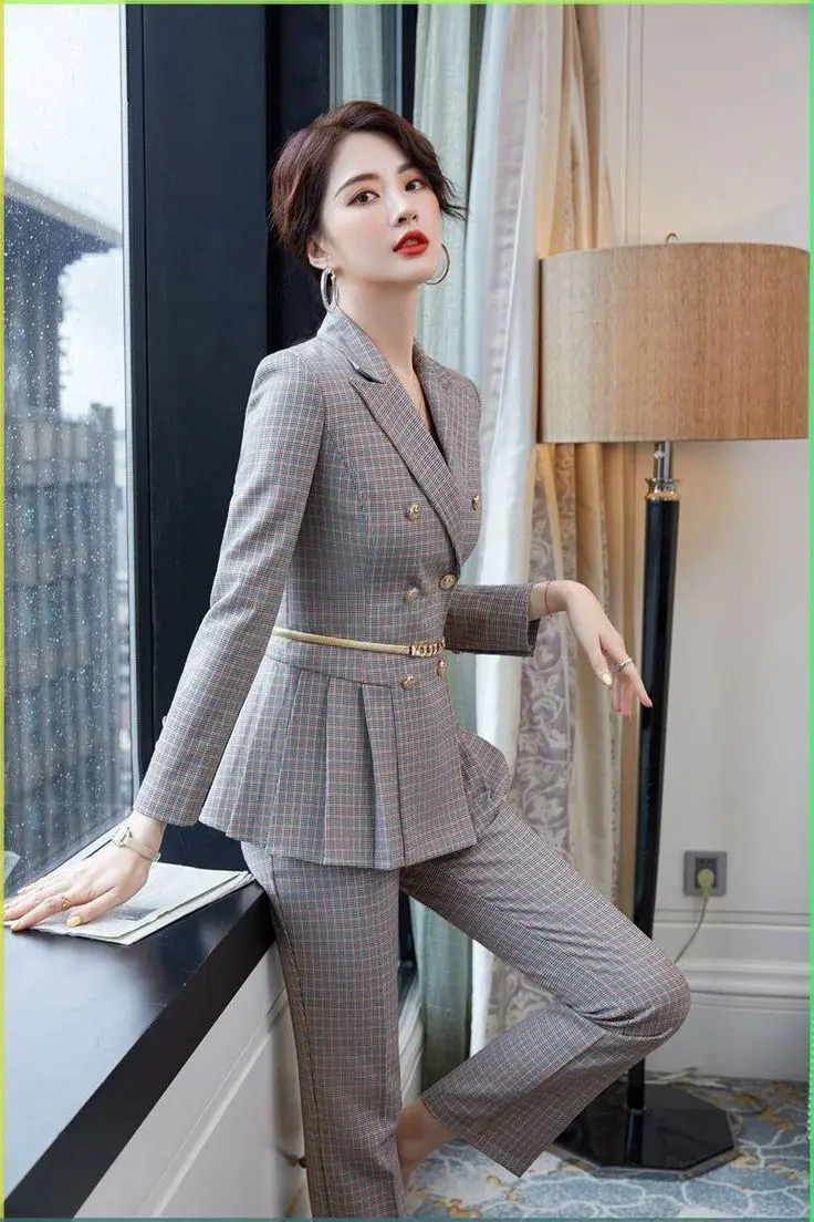 Women_s suit (25)