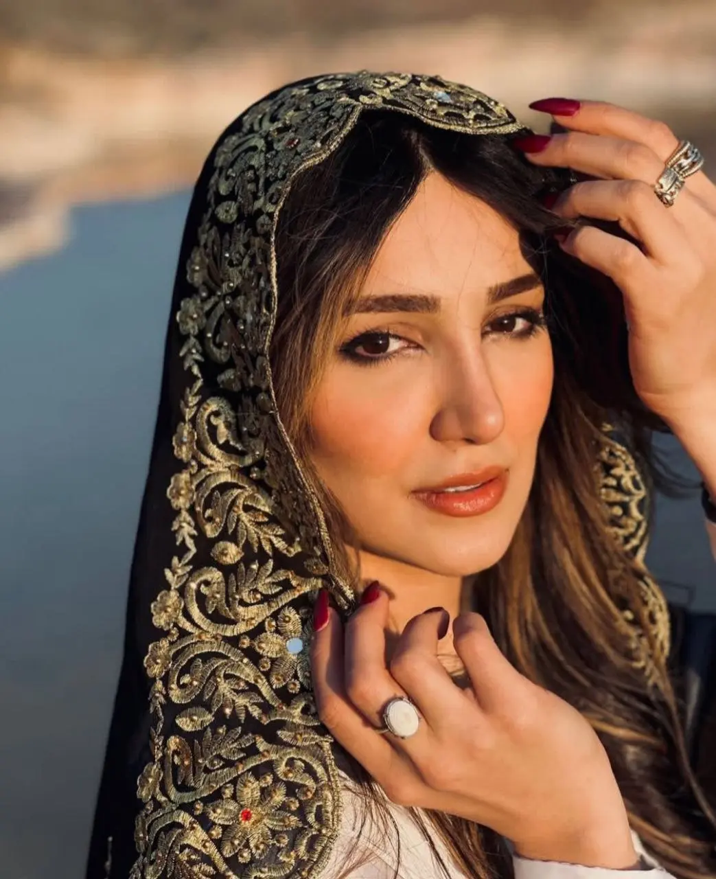 Zahra Naderifar (11)