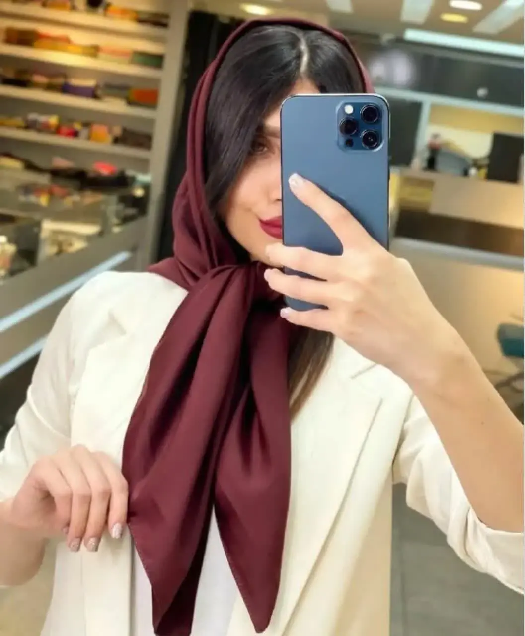 Girls_ scarf model (42)
