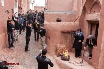 گردشگران در تاسوعا و عاشورا به ابیانه نیایند