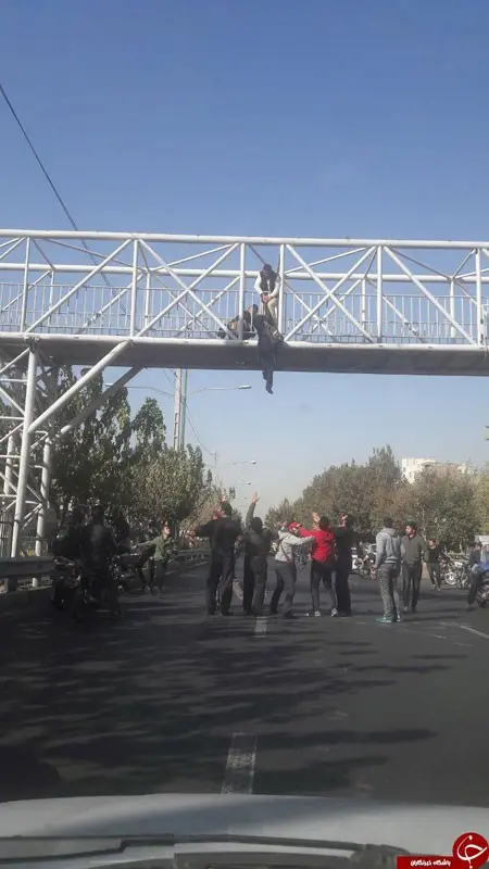 خودکشی نافرجام دختر جوان در تهران خودکشی نافرجام دختر جوان در تهران