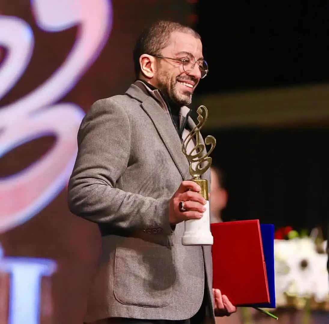 Farzin Mohaddes (9)