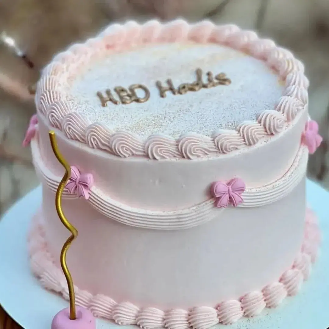 Girl_s Day Cake (4)