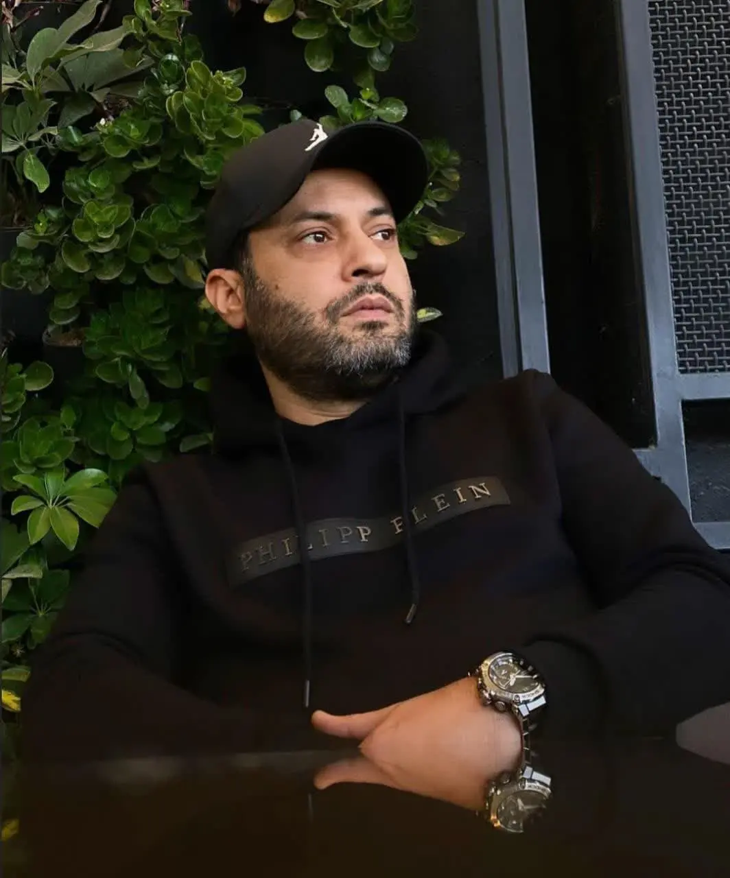 Roozbeh Moeini (15)