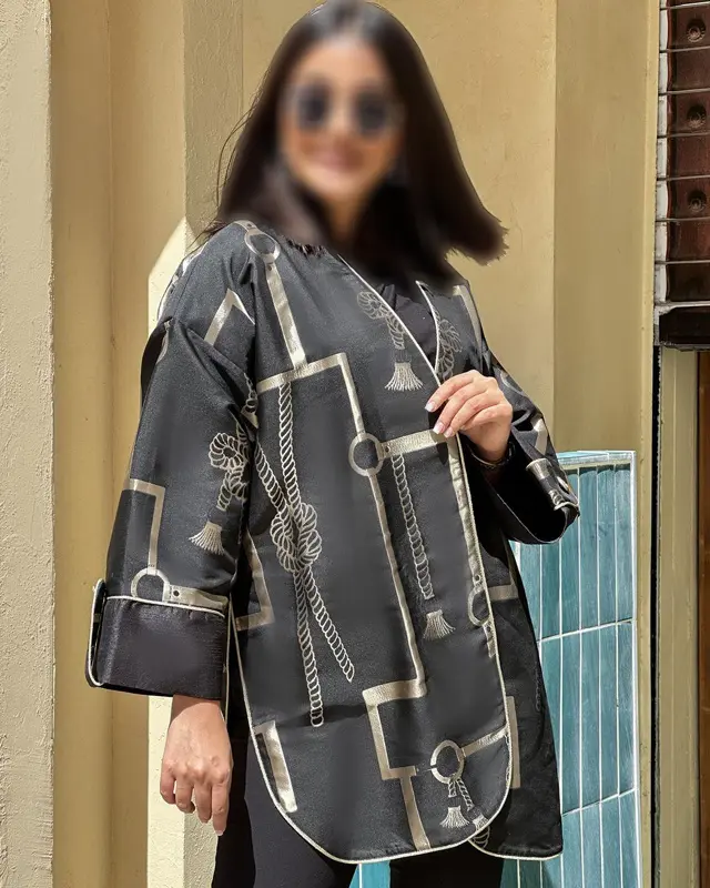 Katie coat model (46)