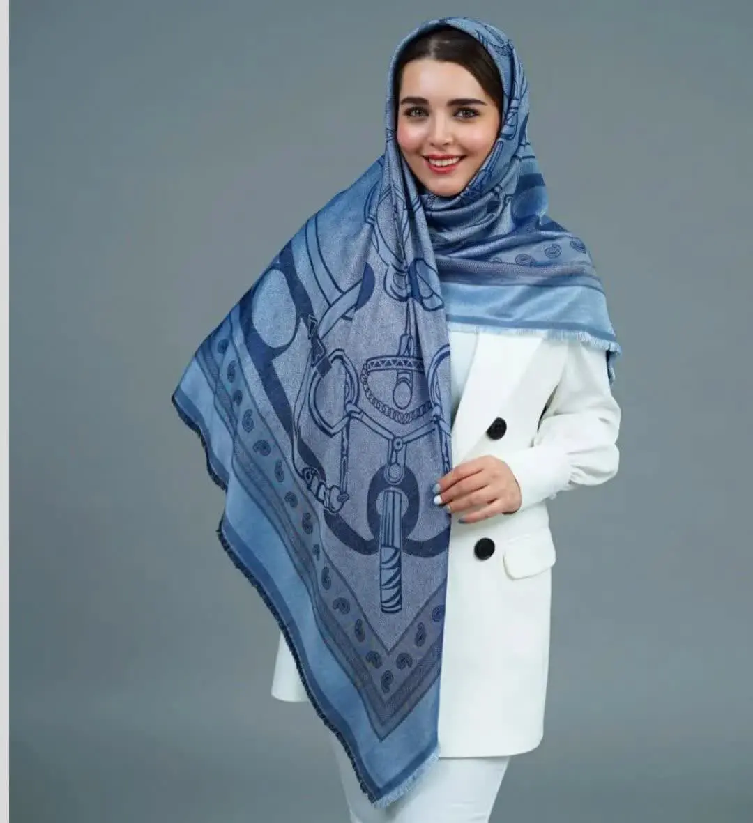 Girls_ scarf model (38)