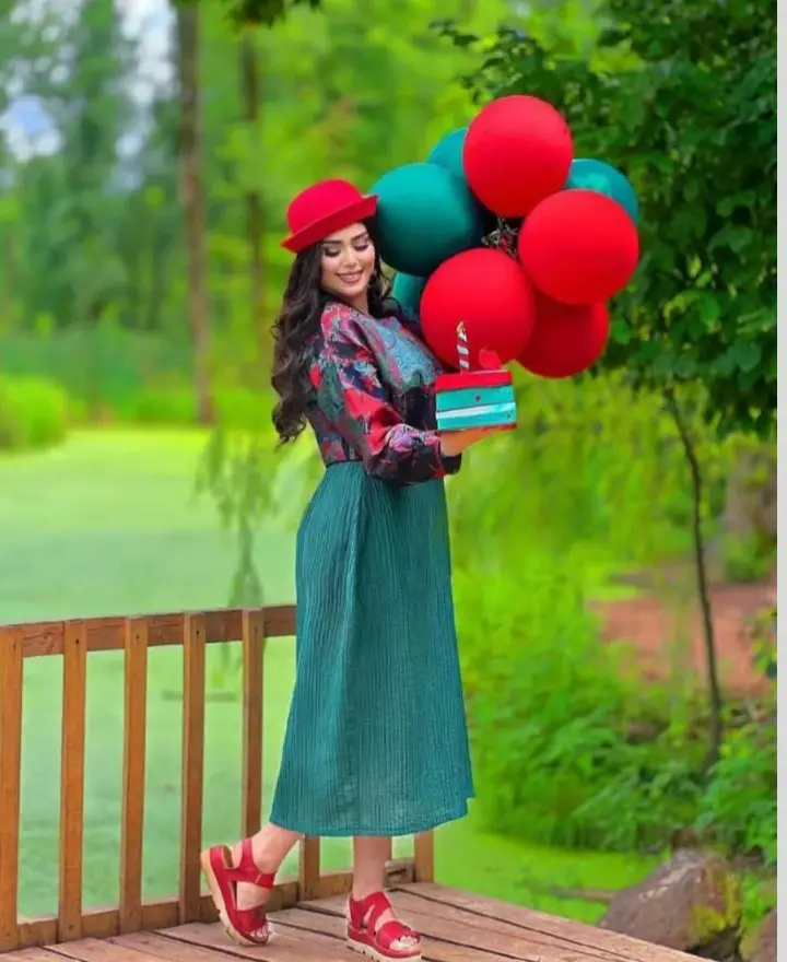 ژست عکس تولد دخترانه (1)