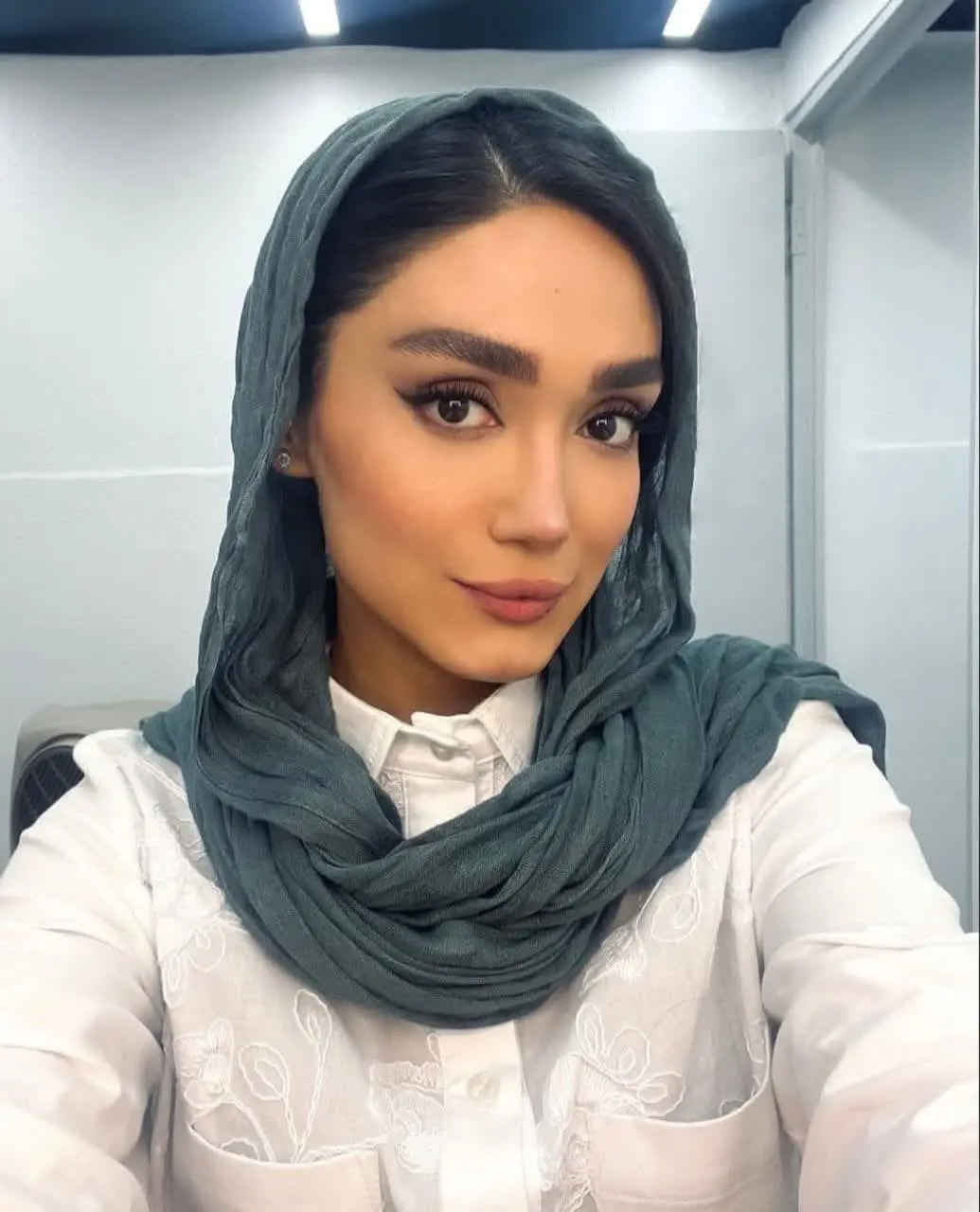 Farzaneh Ghasemzadeh (12)