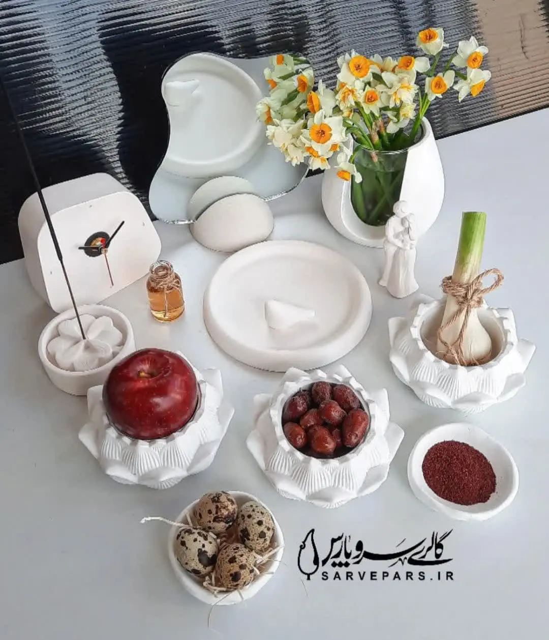 Haft Sin table (25)