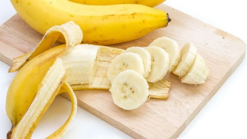 موز
