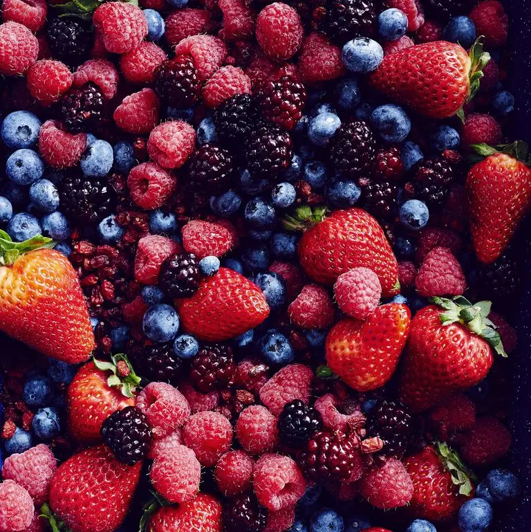 ۱۰ ماده غذایی جادویی برای خداحافظی با یبوست