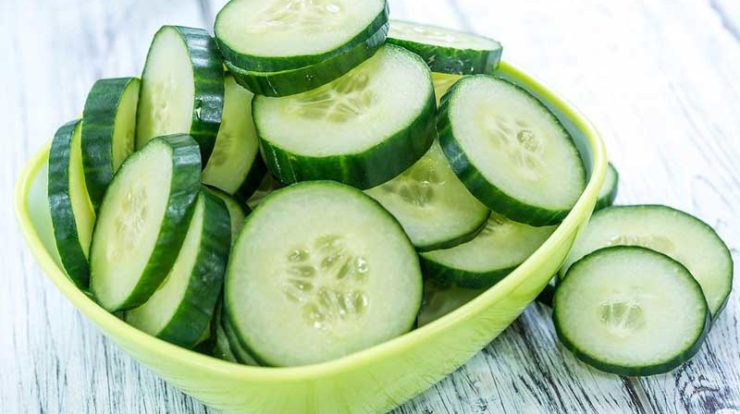 مضرات استفاده از خیار خیار؛ میوهای پرخاصیت که برای درمان بیماریها معجزه میکند