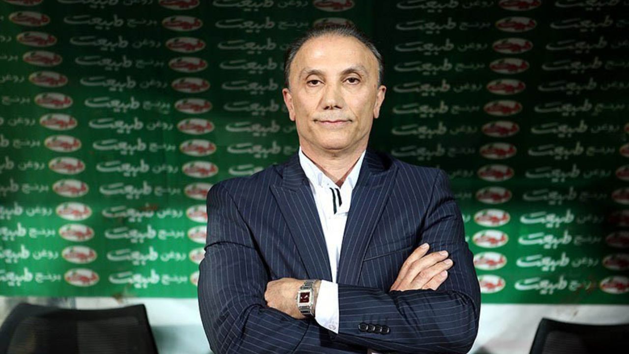 درخشان: مدیران غیر فوتبالی پرسپولیس بدهی زیادی بر جا گذاشتند/ پشتوانه سازی باید در باشگاه پرسپولیس صورت بگیرد