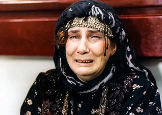 مهلقاخانمِ «نون.خ» ۵۱ سال است که صخرهنوردی میکند
