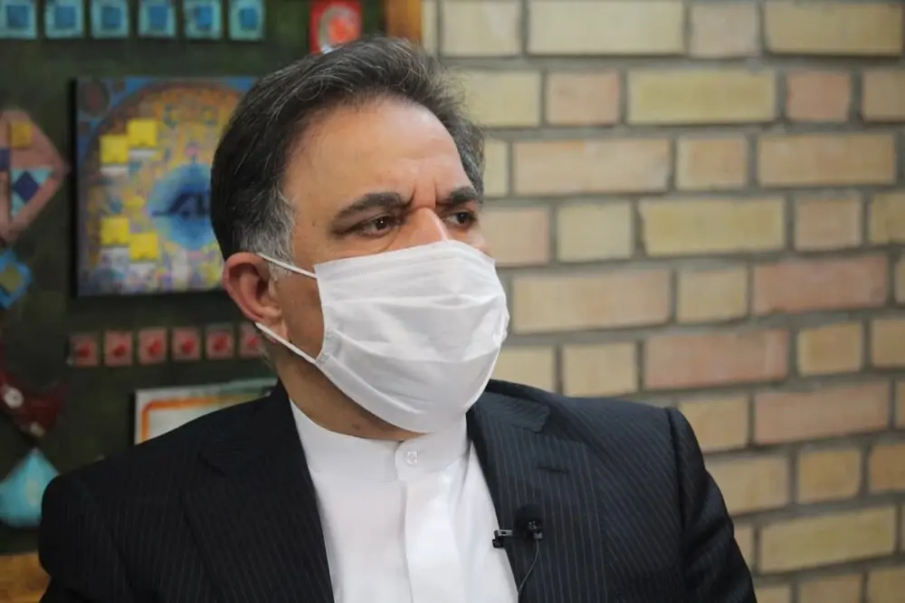 آخوندی: احمدینژاد قطعا دروغ میگوید /تورم با بگیر و ببند حل نمیشود