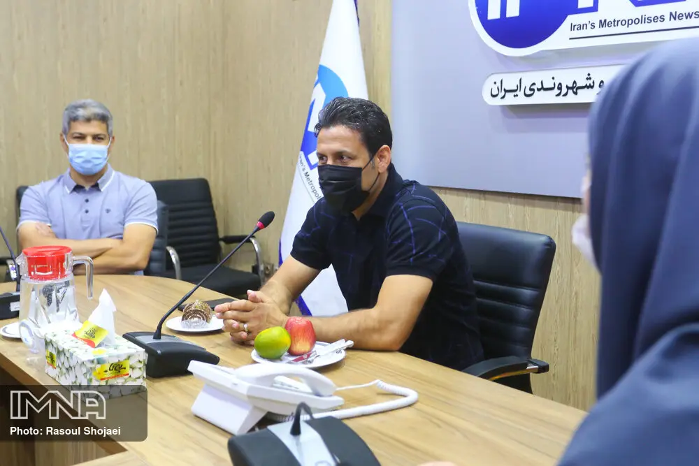 دیگر تیم‌ها باید نگران باشند که با ذوب آهن رقابت دارند!/ لازم بود تغییرات زیاد باشد