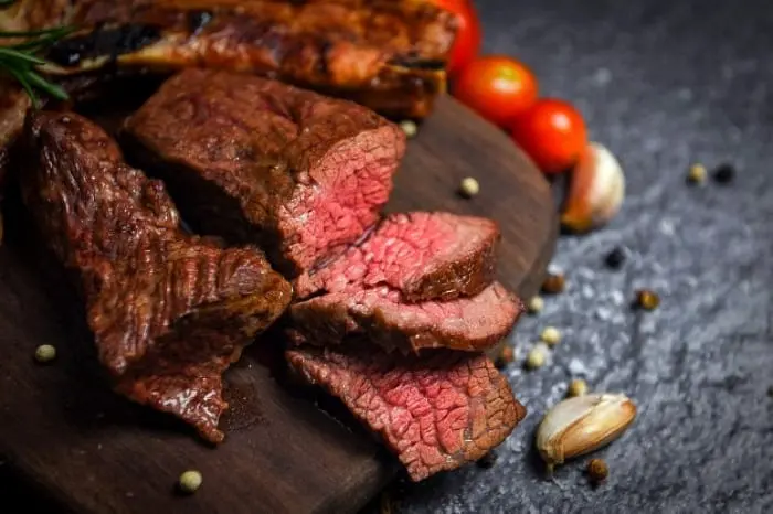 خواص گوشت شتر برای درمان بیماری ها فواید گوشت شتر