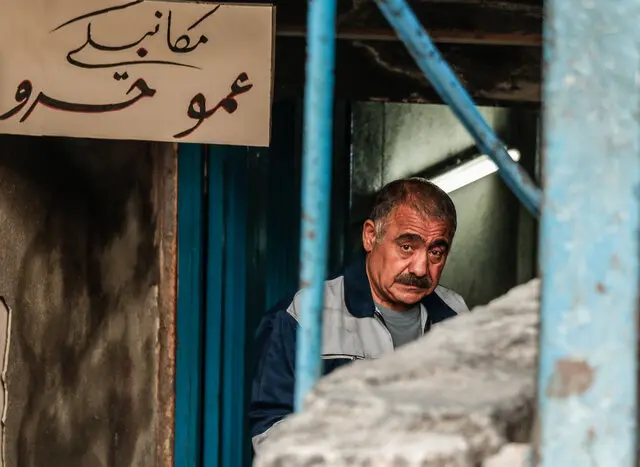 تصاویر جدید از سریال طنز «خوشنام»