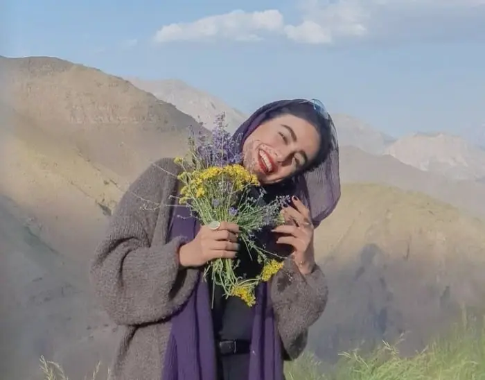 معرفی نازنین کیوانی بازیگر سریال سرجوخه نازنین کیوانی