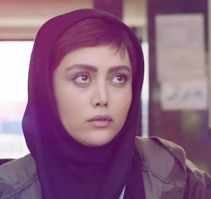 شادی مختاری در سریال جزیره شادی مختاری