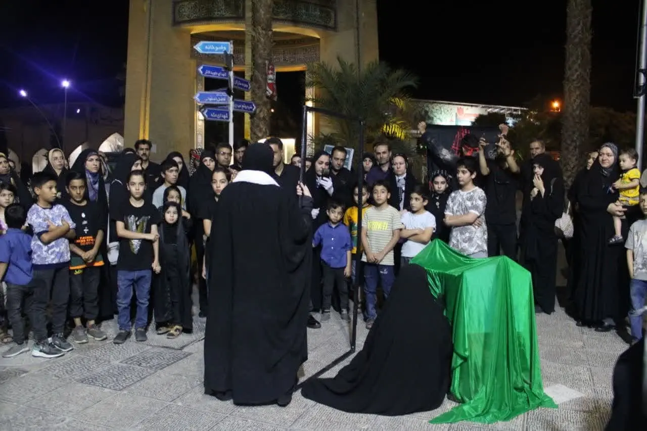 ابوالفضل صادقی کارگردان نمایش رهرور عشق
