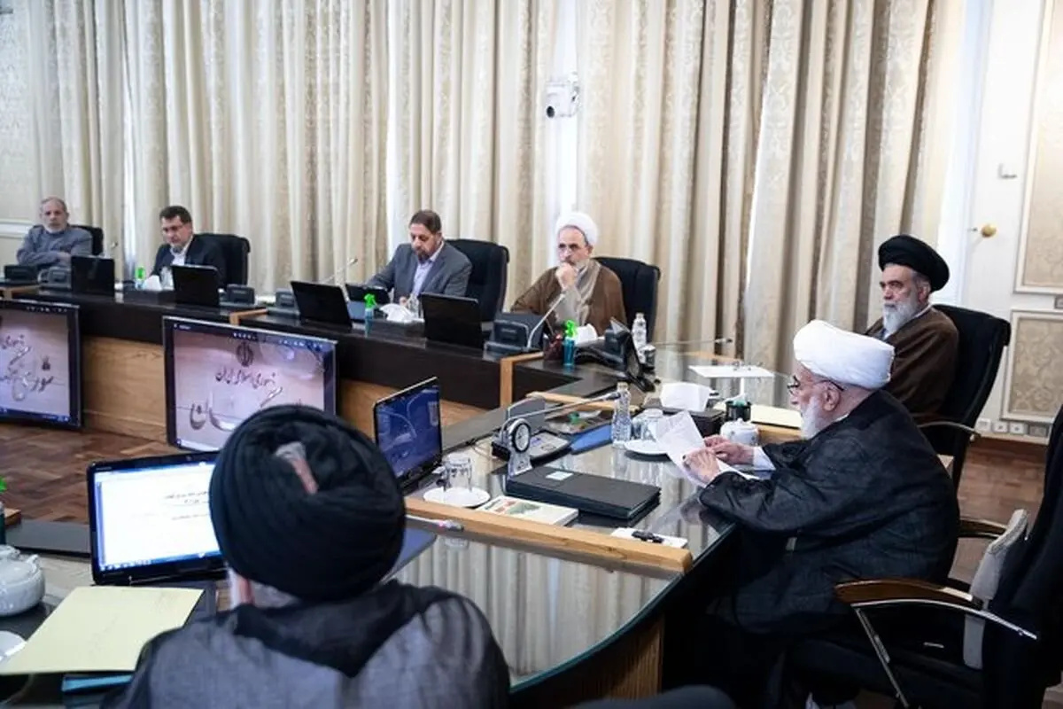 رخداد بی‌سابفه انتخاباتی /درخواست مکرر اصولگرایان میانه‌رو از شورای نگهبان برای پرهیز از حذف رقبا