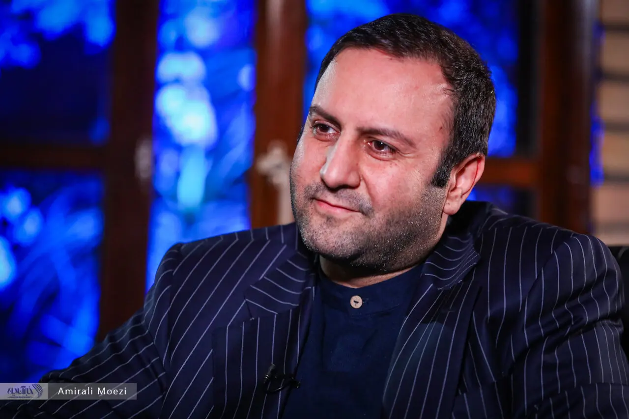 پیرهادی: قالیباف مخالف وزارت سعید محمد نبود /دولت مصوبات وادات خودرو را اجرا نکرد /قوای دیگر هم خودروی شاسی بلند گرفته بودند