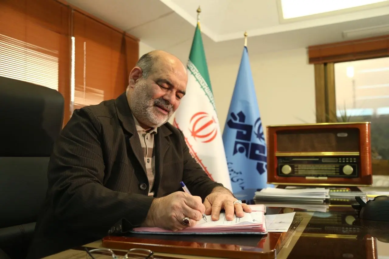 قلم باقر خلیلی هرگز خاموش نمی‌شود