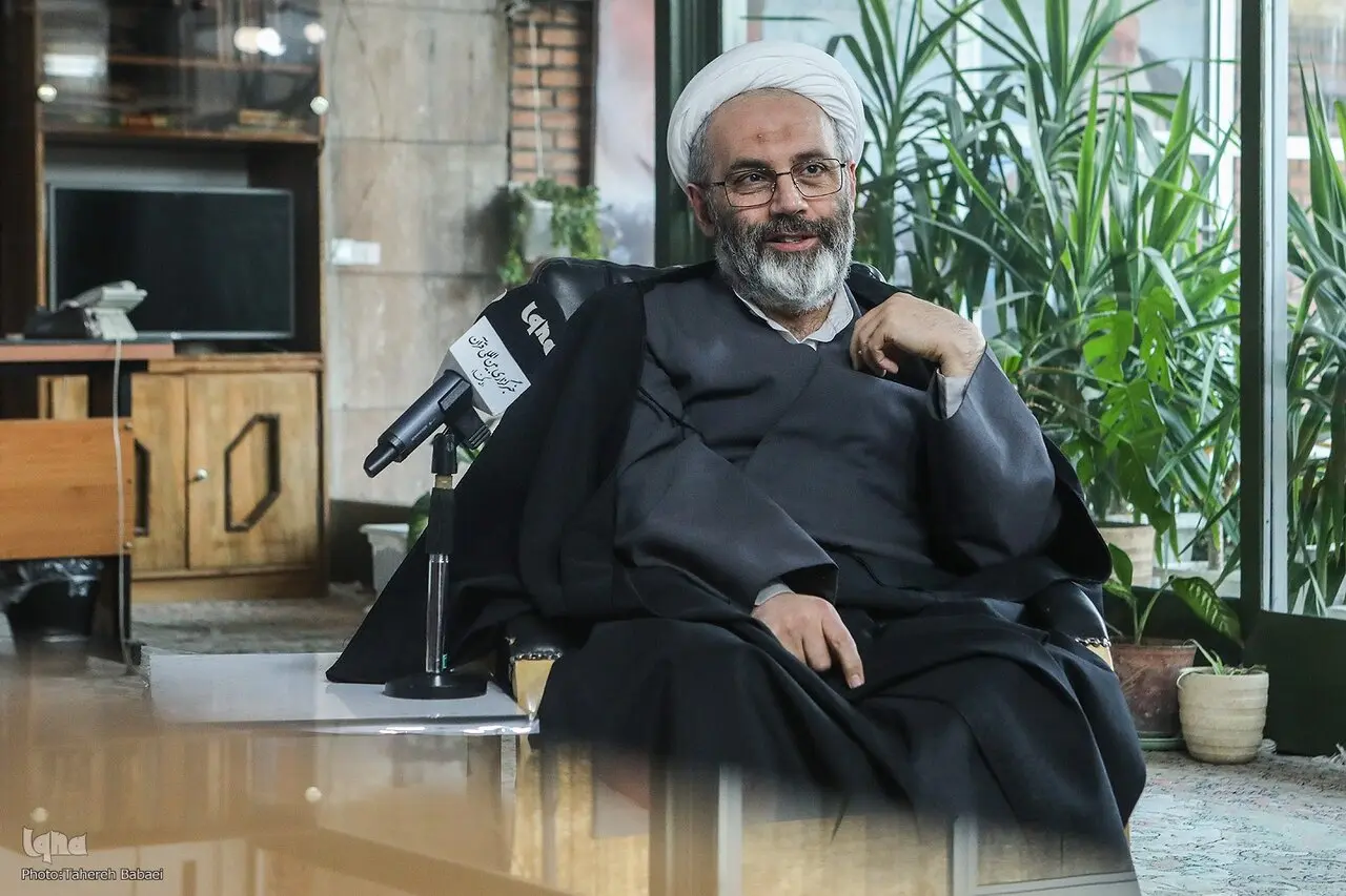 فرزند حاج آقا مجتبی تهرانی: توصیه مرحوم امام به پدرم ارشادی بود و او نپذیرفت.