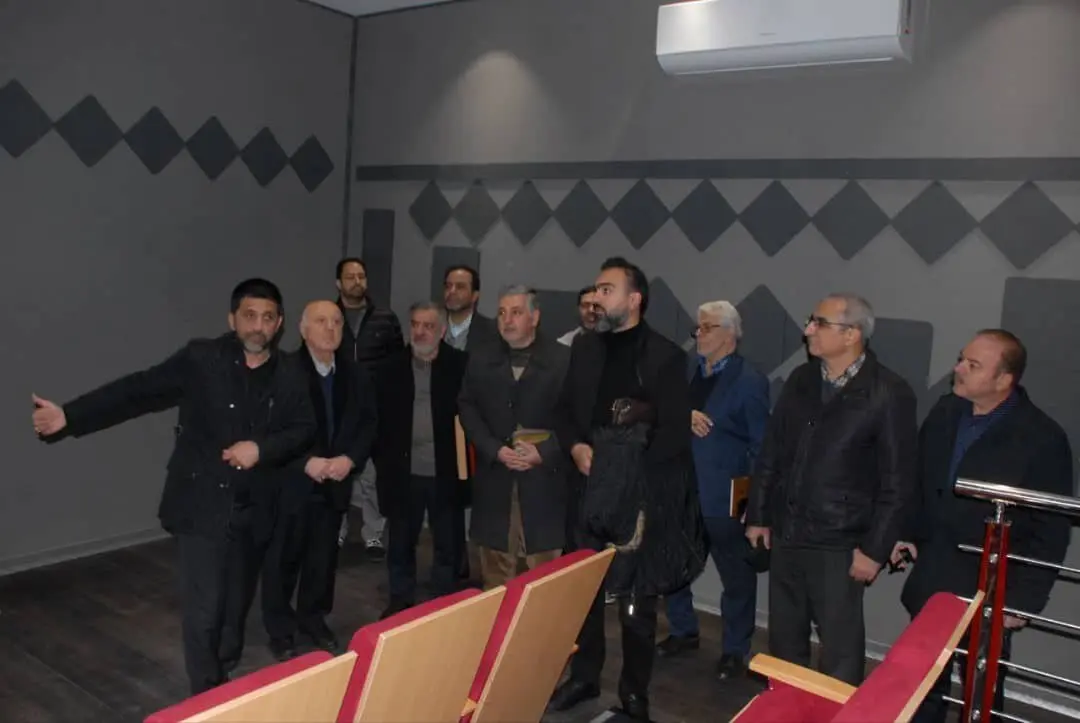 بازدیدی متفاوت از فدراسیون کشتی/ یک خسته نباشید جانانه به علیرضا دبیر