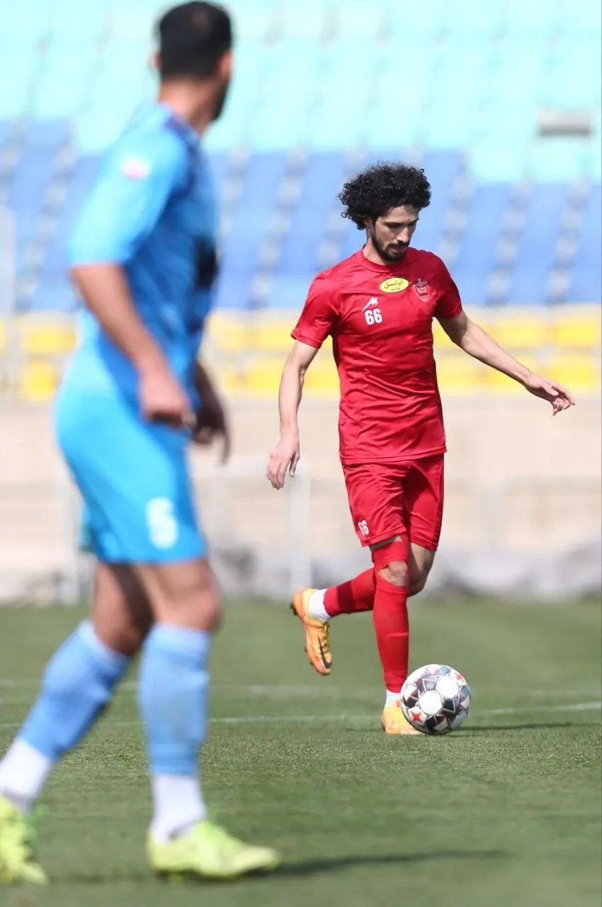 عکس‌| برتری پرسپولیس با گلزنی مهاجم جنجالی