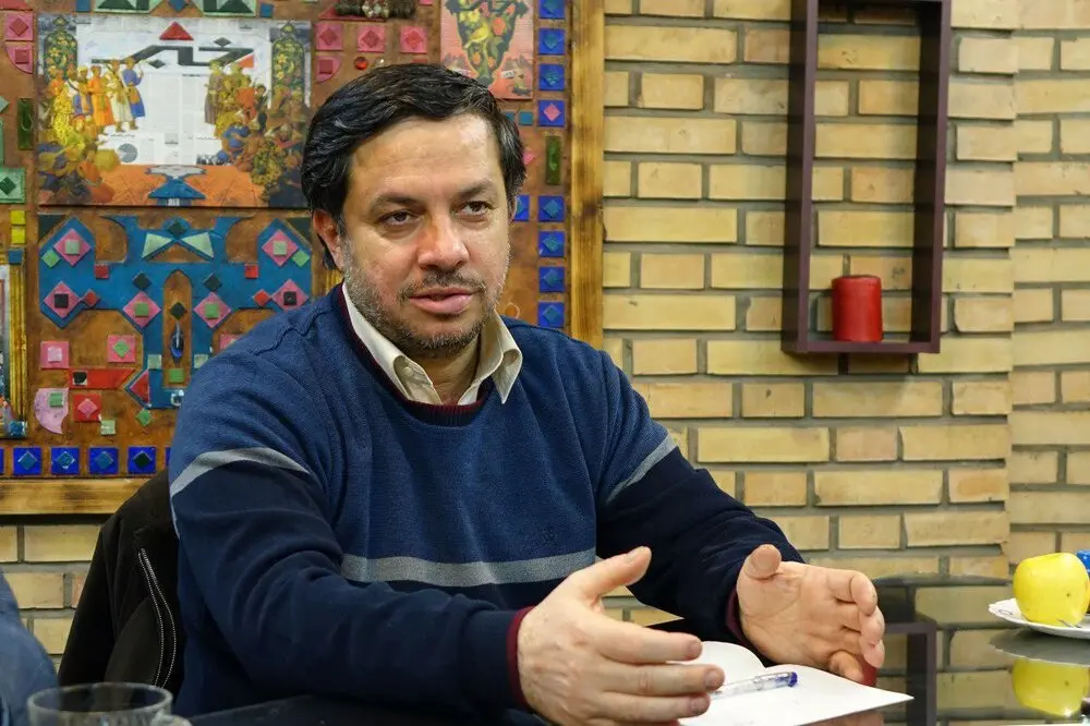 افزایش ۴۰ درصدی دستمزد ۱۴۰۳ قطعی است؟/ آهنی‌ها: دستمزد در پایان سال تصویب می‌شود که تورم کاذب ایجاد نکند
