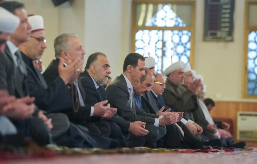 حضور بشار اسد در نماز عید فطر / عکس