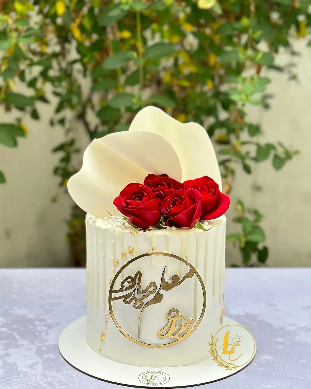 Teacher_s Day cake model (31)
