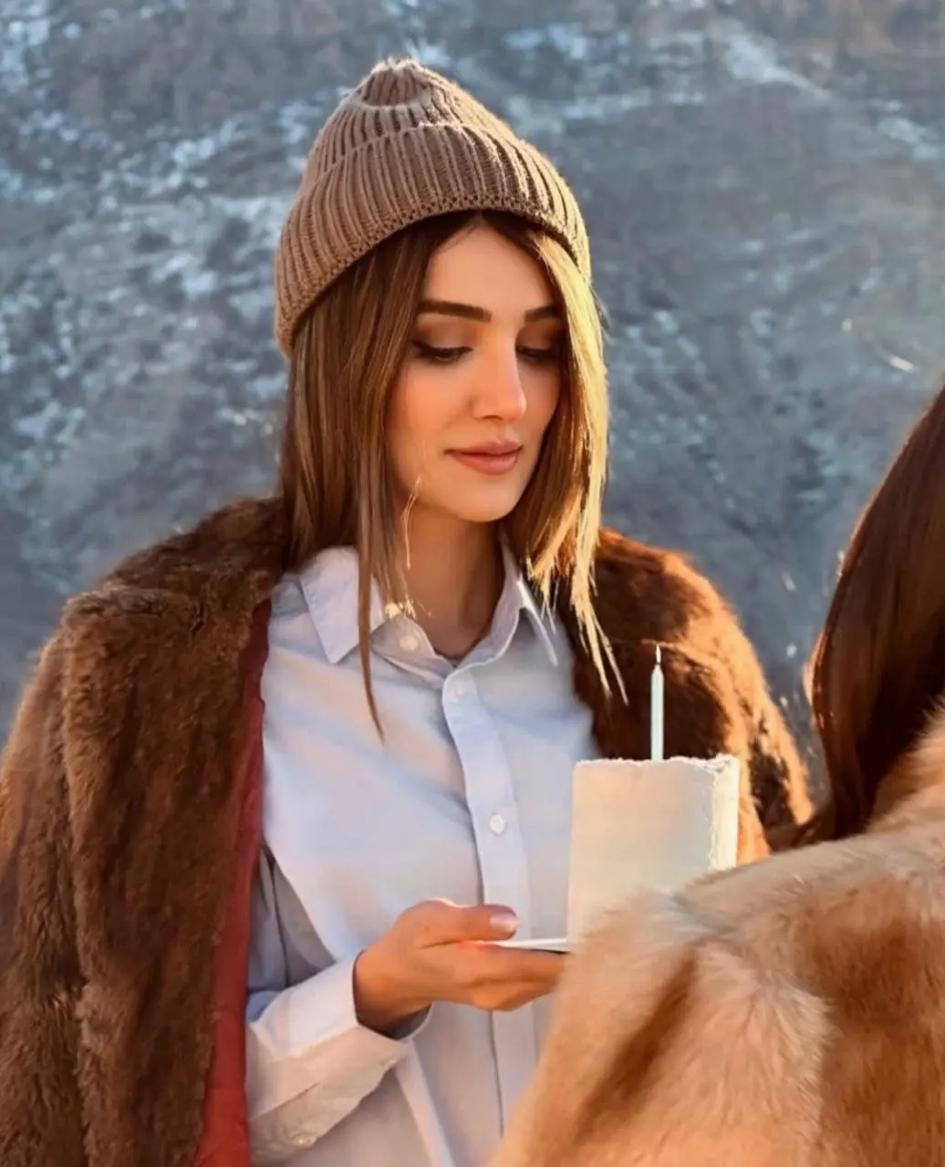 Zahra Naderifar (13)