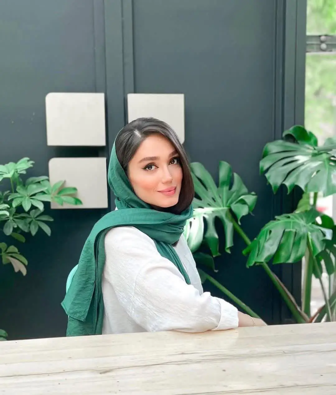 Farzaneh Ghasemzadeh (3)