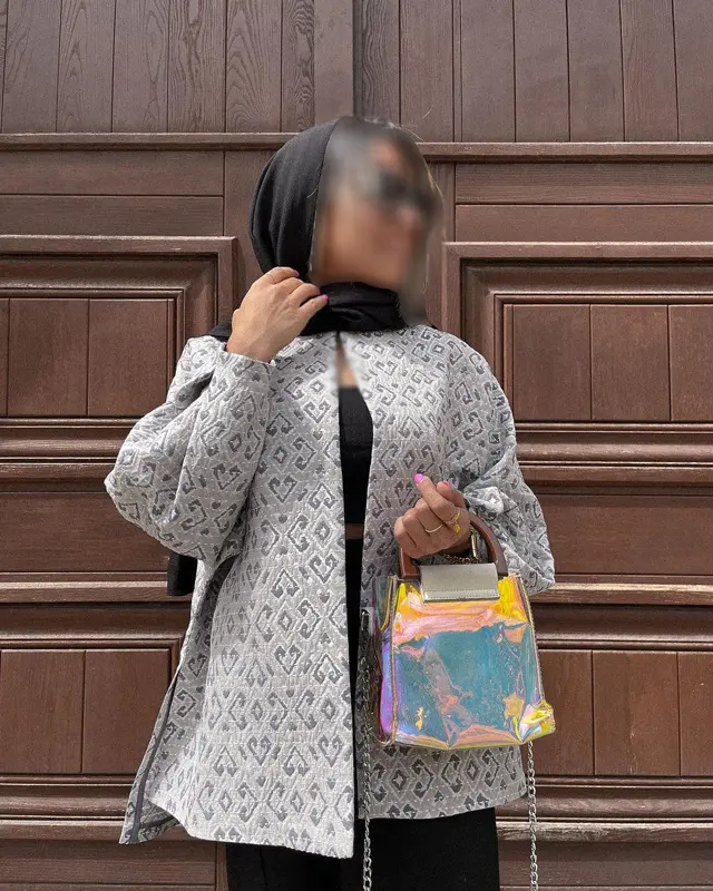 Katie coat model (33)