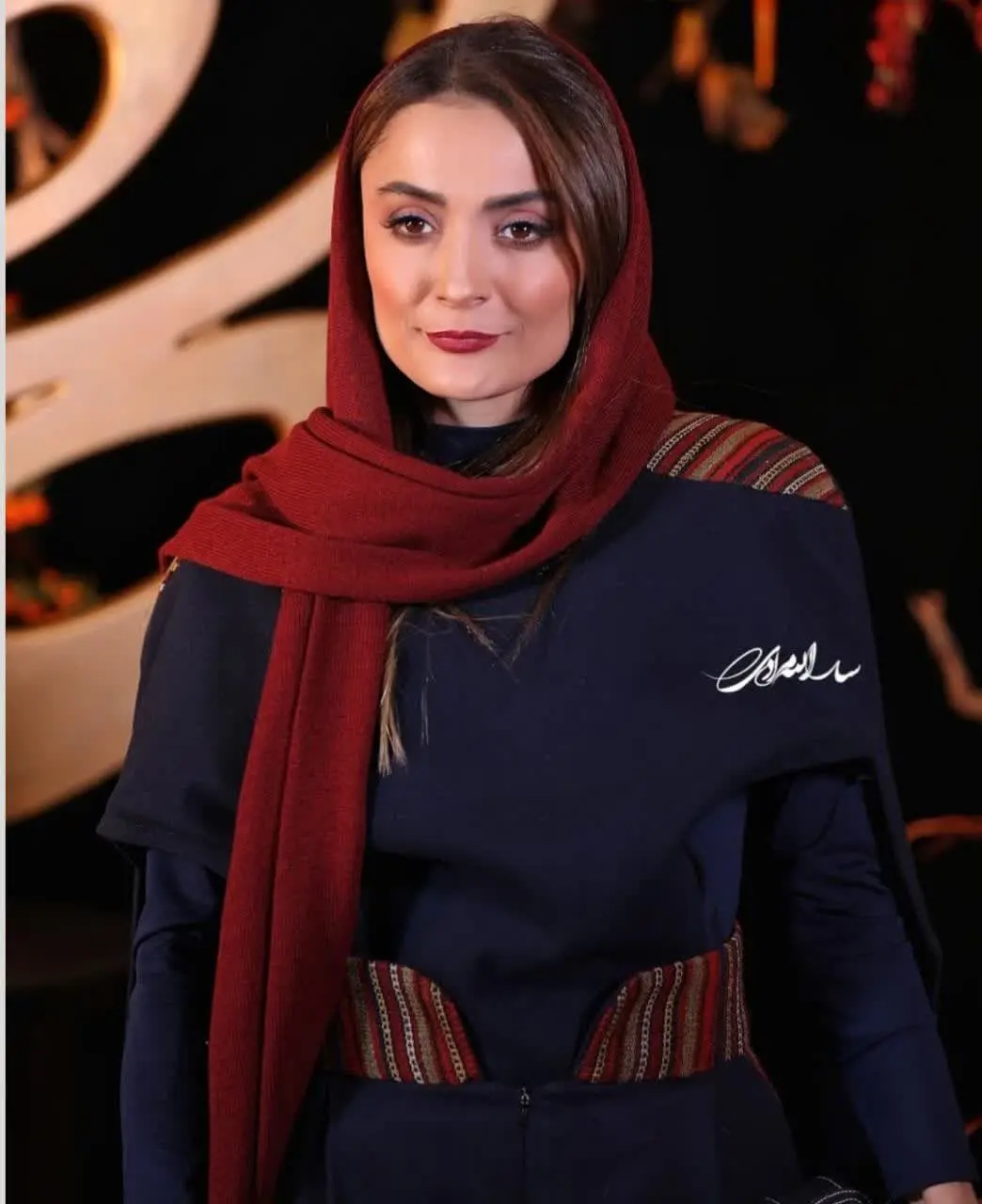 Elsa Firuzazar (5)